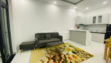 Bán nhà mới xây gần chợ Vĩnh Hải Nha Trang đường xe ô tô tận nơi. DT 70m2 có 2 phòng ngủ 2 toilet