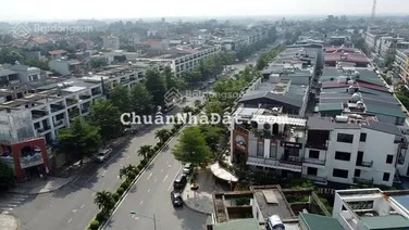 Nhượng lại căn nhà liền kề suất cán bộ, giá tốt nhất Quán Toan, Hồng Bàng vị trí đẹp nhất