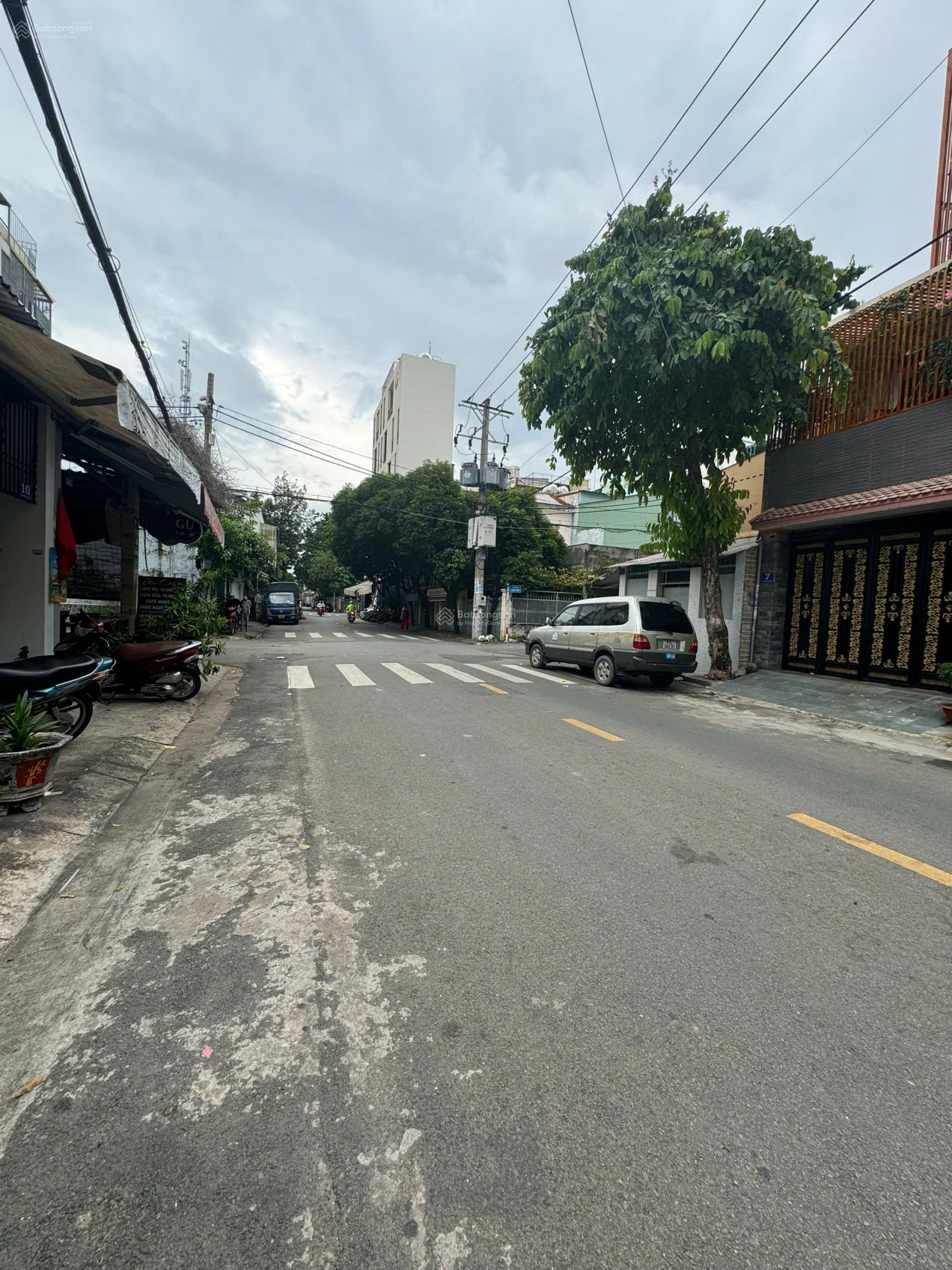 Bán nhà MT Đường Phan Chu Trinh,P Tân Thành (4,1x18,5m) nở hậu 4,4m, cấp 4.Vị trí đẹp,không lỗi