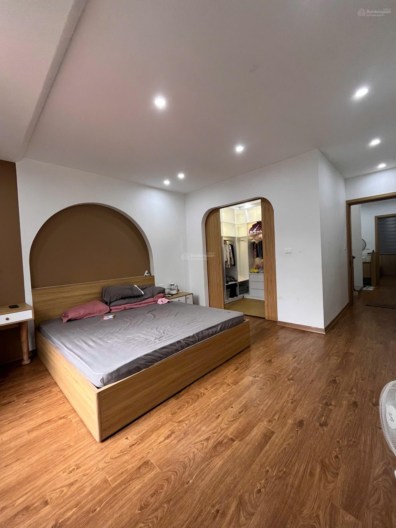 Thanh Trì 58m2, 3PN, để lại toàn bộ nội thất, ô tô, vị trí cực đẹp, thiết kế hiện đại, nhỉnh 5 tỷ
