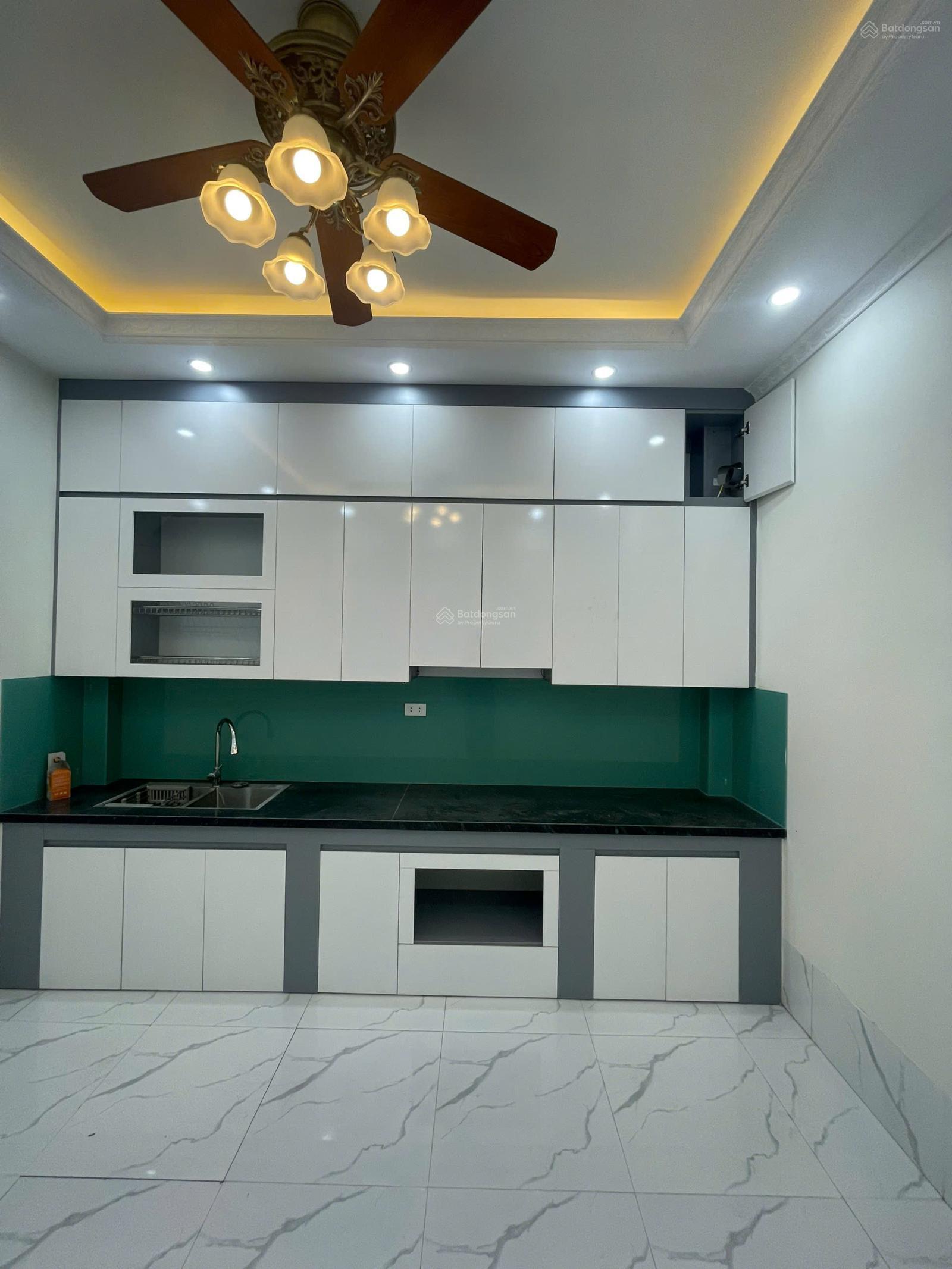 Bán gấp nhà Phú Lương 5 tầng, 43m²  6PN  Cách ô tô 20m  Nhà mới, về ở ngay O352078236
