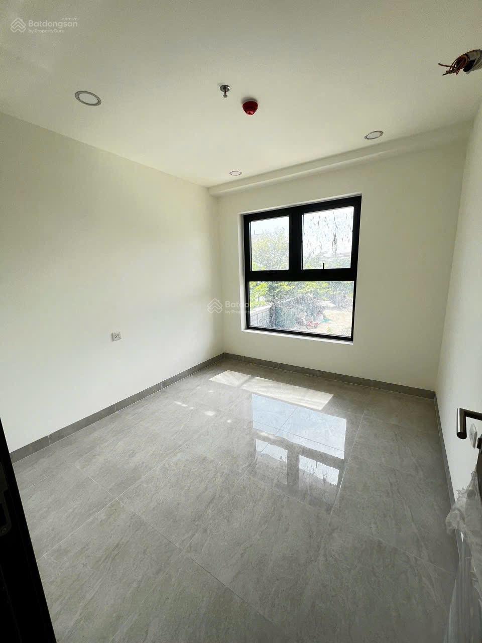 Bán căn hộ chung cư Ccu01 căn x03 view đẹp thoáng giá rẻ