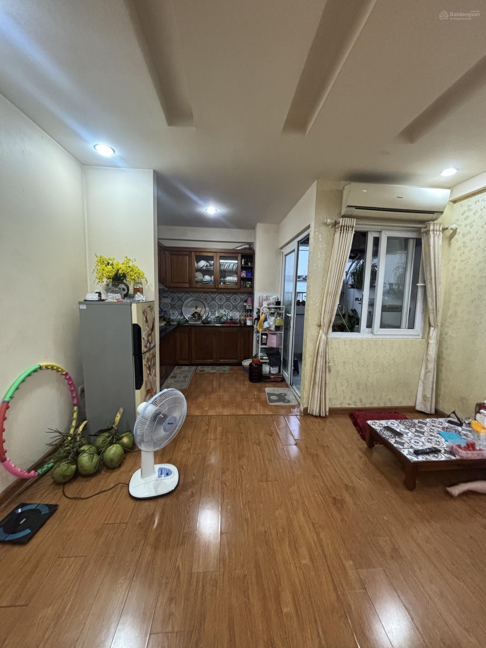 Cần bán nhanh căn hộ 2PN GH3 CT17 Green House, Long Biên