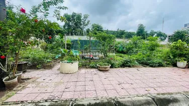 Biệt thự song lập 200m2 Nam Đầm Vạc, mặt tiền 10m, hướng chính Bắc. Liên hệ 0989 154 *** Trang