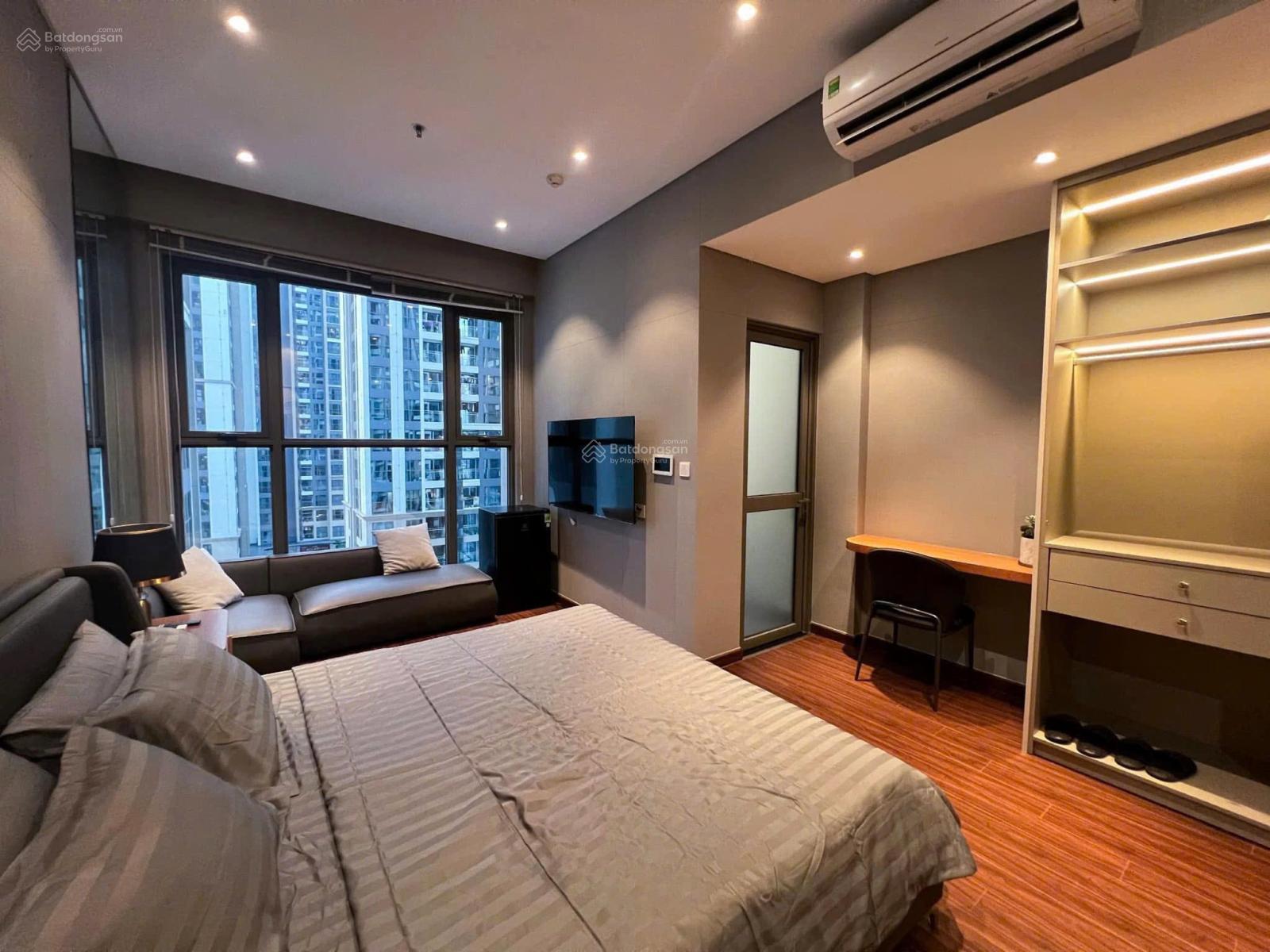 Đầu tư ngay! Căn studio toà M3 đang làm homestay tầng 08 full nội thất đẹp 27m2, sẵn sổ - Giá 2.150