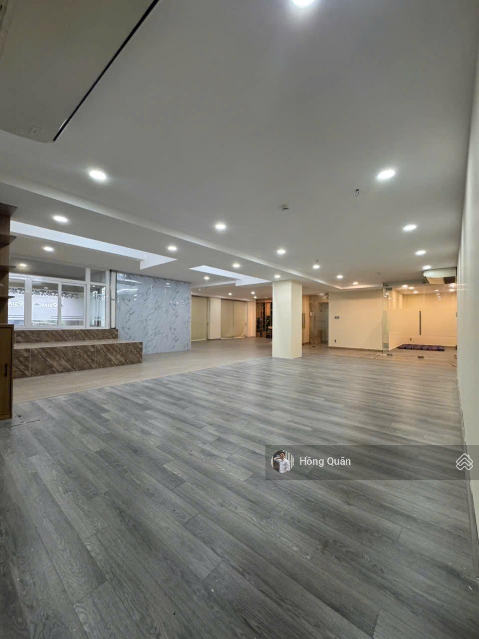 Bán toà nhà riêng 16x18m, hầm - 6 tầng sân thượng. Sổ cá nhân. LH Quân 0901 380 ***