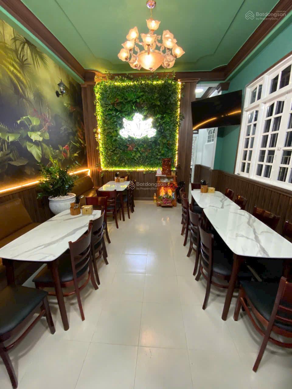 Bán nhà Thiên Thành, 1 trệt 3 lầu 9,5 tỷ, 84,7m2, cách chợ Đà Lạt, hồ xuân hương chỉ 600m