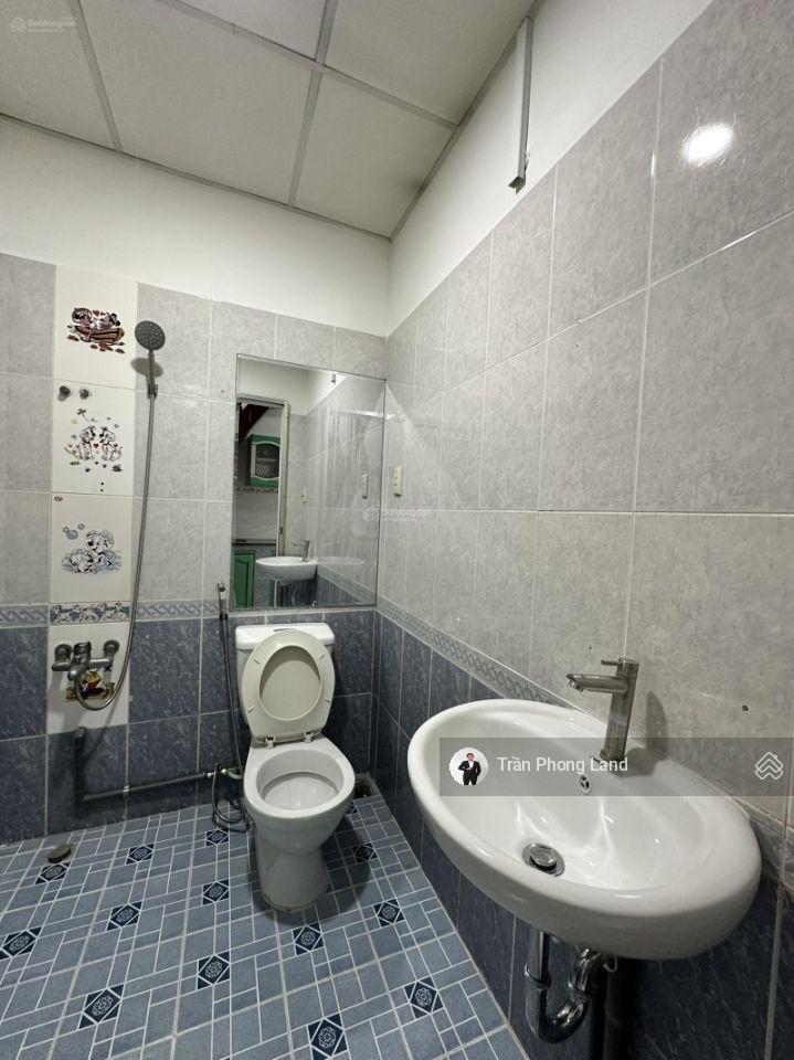 Chính chủ gửi cho thuê nhà mặt tiền 81 Lê Văn Sỹ, P13, Q. Phú Nhuận, 4x25m, trệt + lầu, 0908 140 *** Chính chủ gửi cho thuê nhà mặt tiền 81 Lê Văn Sỹ, P13, Q. Phú Nhuận, 4x25m, trệt + lầu, 0908 140 ***