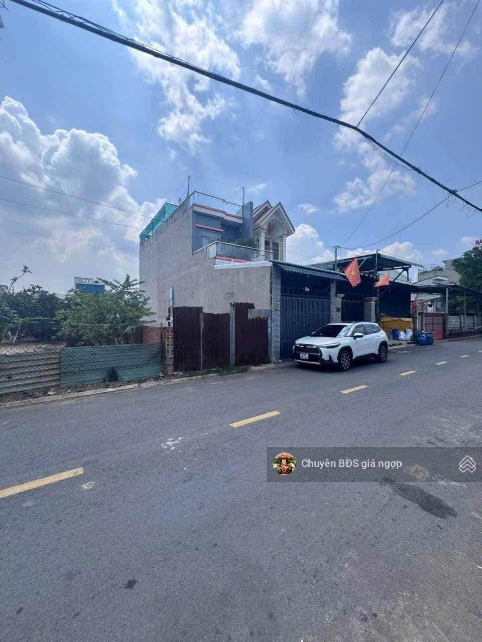 CHỦ NGỢP BANK BÁN LÔ ĐẤT Ở ĐÔNG CHIÊU - TÂN ĐÔNG HIỆP . DT 92M2. GIÁ CHỈ 2,55 TỶ SỔ HỒNG RIÊNG .