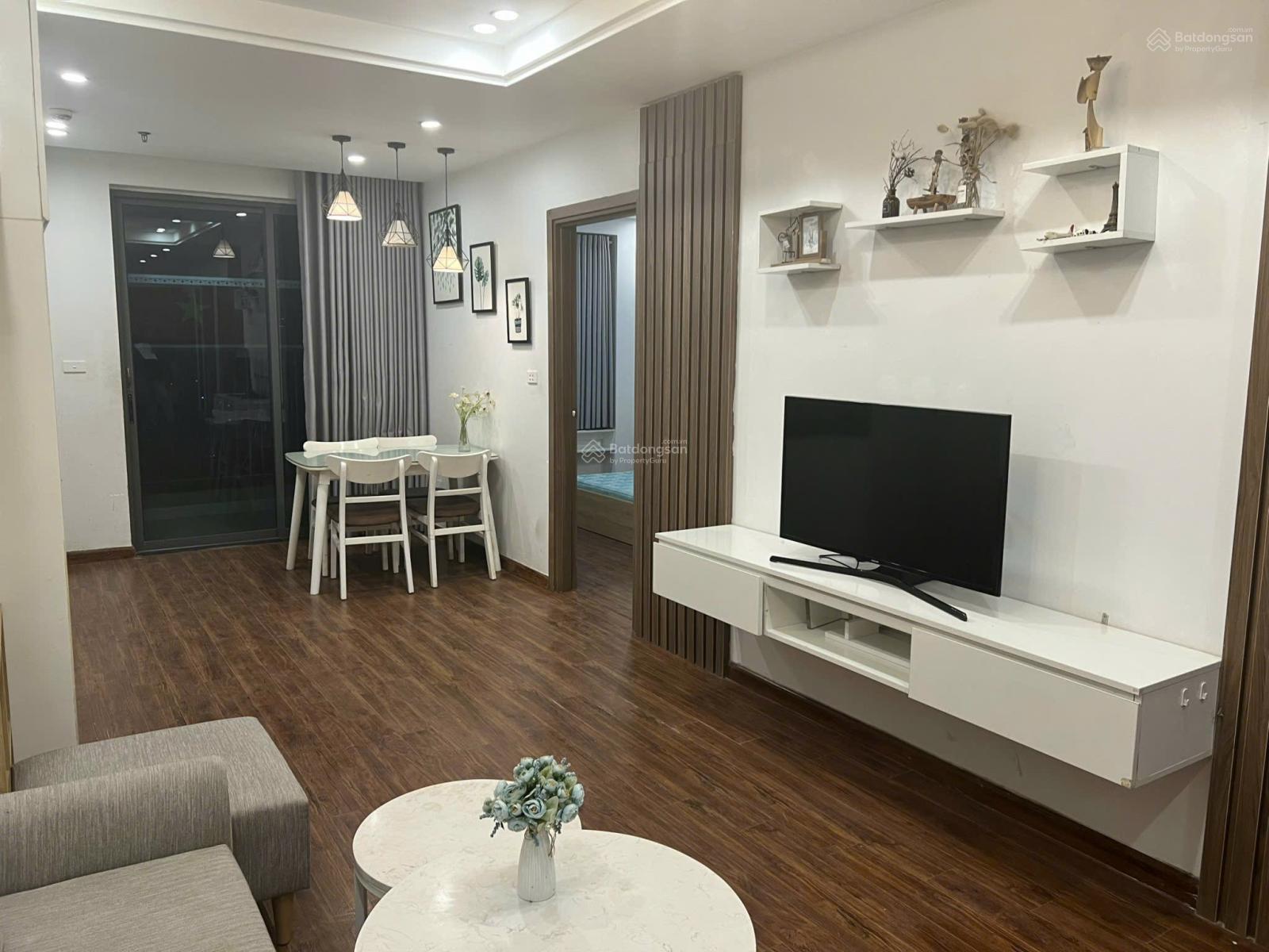 Cho thuê CC Thăng Long Garden, Minh Khai, Hai Bà Trưng 74m, 2PN, full đồ, 12tr, đẹp