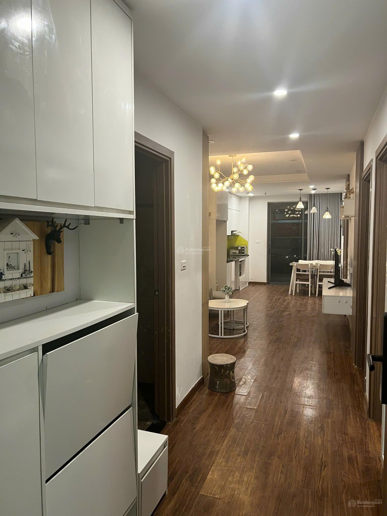 Cho thuê CC Thăng Long Garden, Minh Khai, Hai Bà Trưng 74m, 2PN, full đồ, 12tr, đẹp