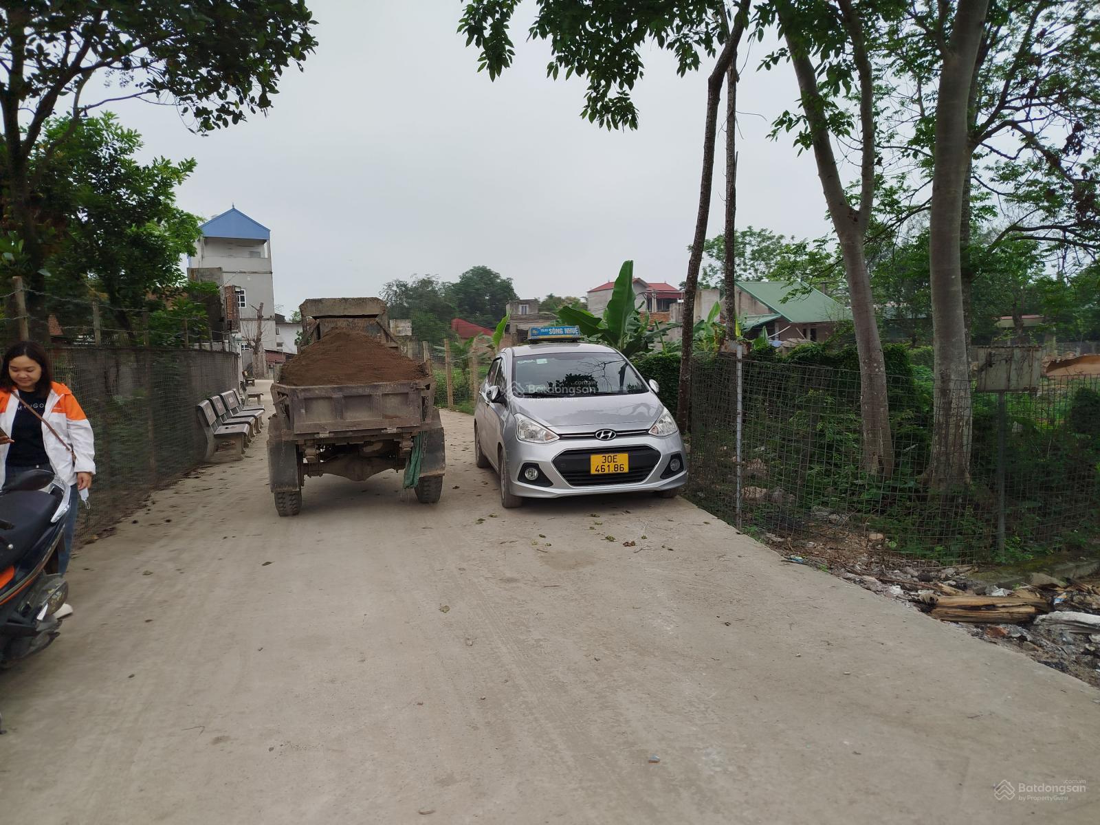 Siêu phẩm đất Đỗ Động (Thanh Oai) đường rộng 5m hai ô tô tránh, chạy thông