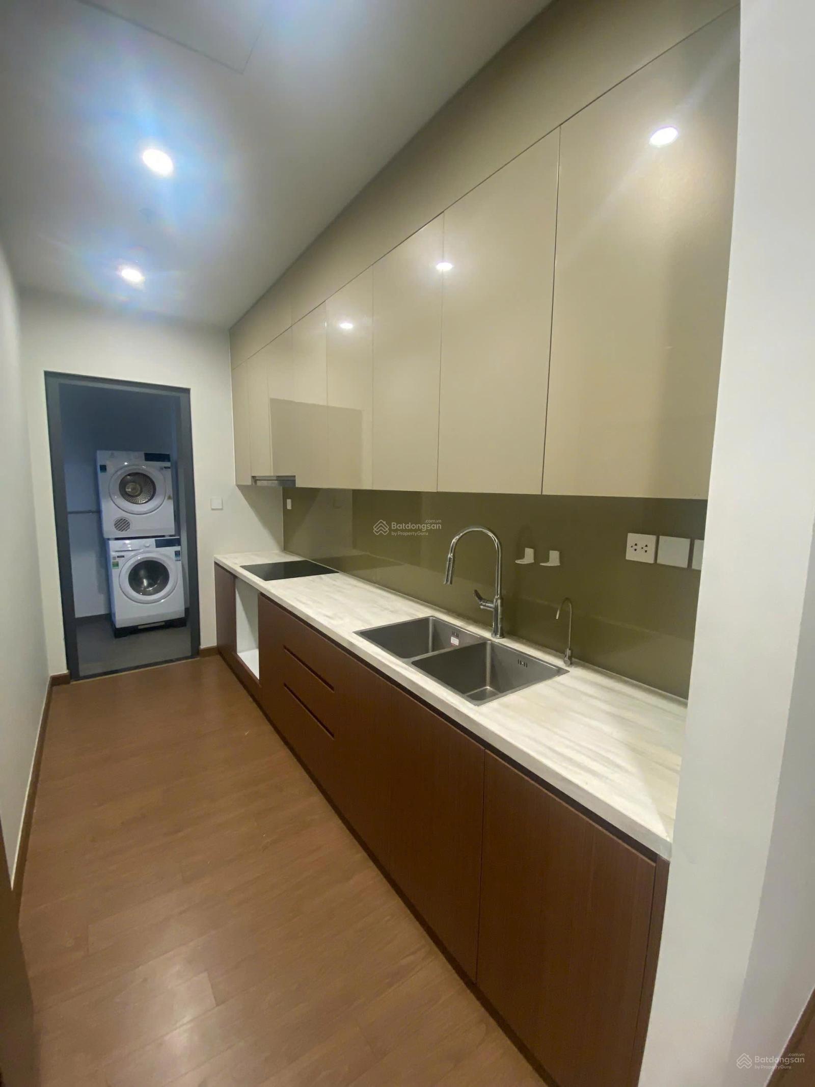 Bán 150 căn hộ có DT: 32m2-40m2, 60m2-72m2, 94m2 - 136m2 từ 1-4PN tại Vinhome West Point Phạm Hùng