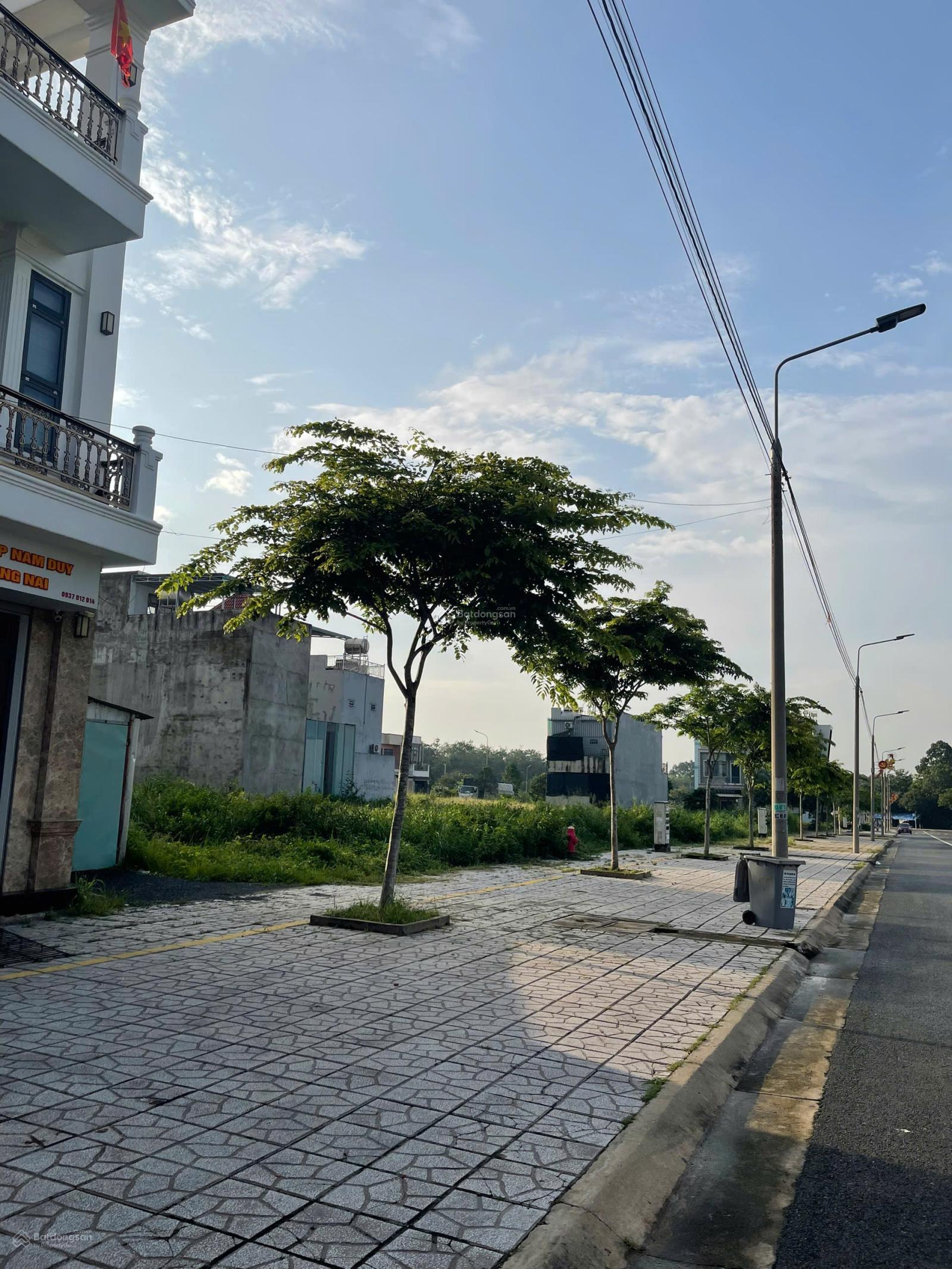 Bán gấp đất đẹp tại đường 30/4, thành phố Biên Hòa, 100 m2, Giá 2 Tỷ 5, SHR