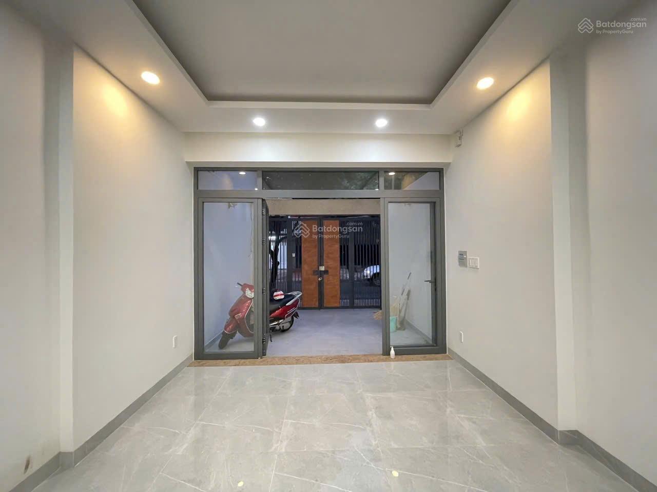 Cho thuê nhà mới xây đường D5 ngay góc Nguyễn Gia Trí P25, Bình Thạnh Cho thuê nhà mới xây đường D5 ngay góc Nguyễn Gia Trí P25, Bình Thạnh