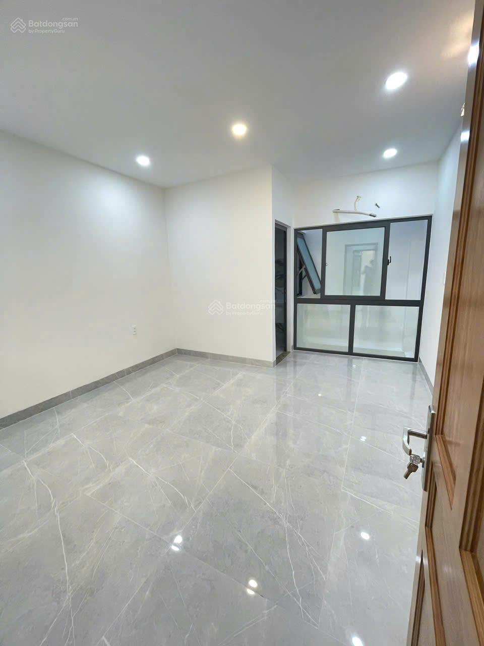 Cho thuê nhà mới xây đường D5 ngay góc Nguyễn Gia Trí P25, Bình Thạnh Cho thuê nhà mới xây đường D5 ngay góc Nguyễn Gia Trí P25, Bình Thạnh