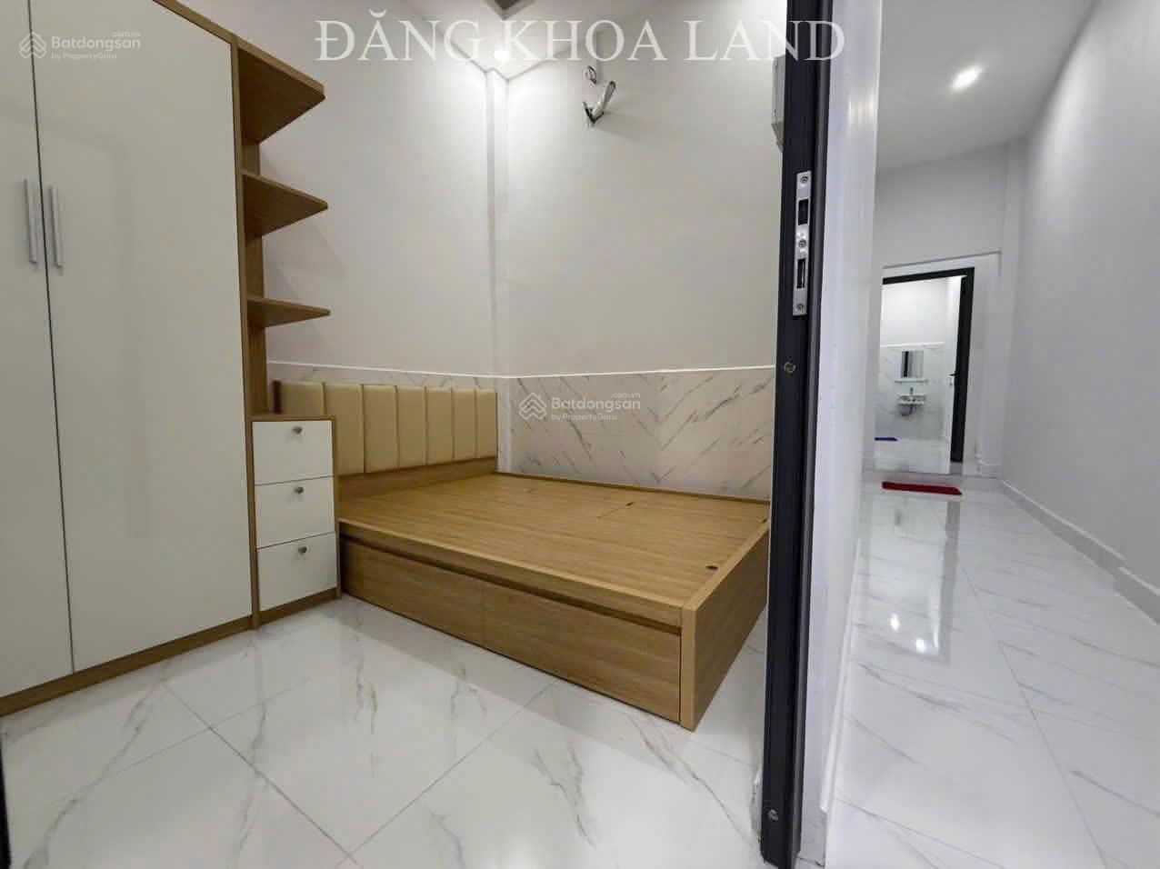 Bán nhà C4 mới - cách Lê Văn Việt 10m - hẻm thông - DT: 88m2 giá 4,75 tỷ Bán nhà C4 mới - cách Lê Văn Việt 10m - hẻm thông - DT: 88m2 giá 4,75 tỷ