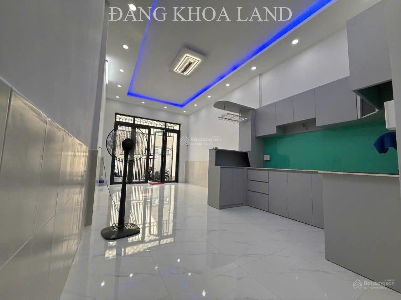 Bán nhà C4 mới - cách Lê Văn Việt 10m - hẻm thông - DT: 88m2 giá 4,75 tỷ