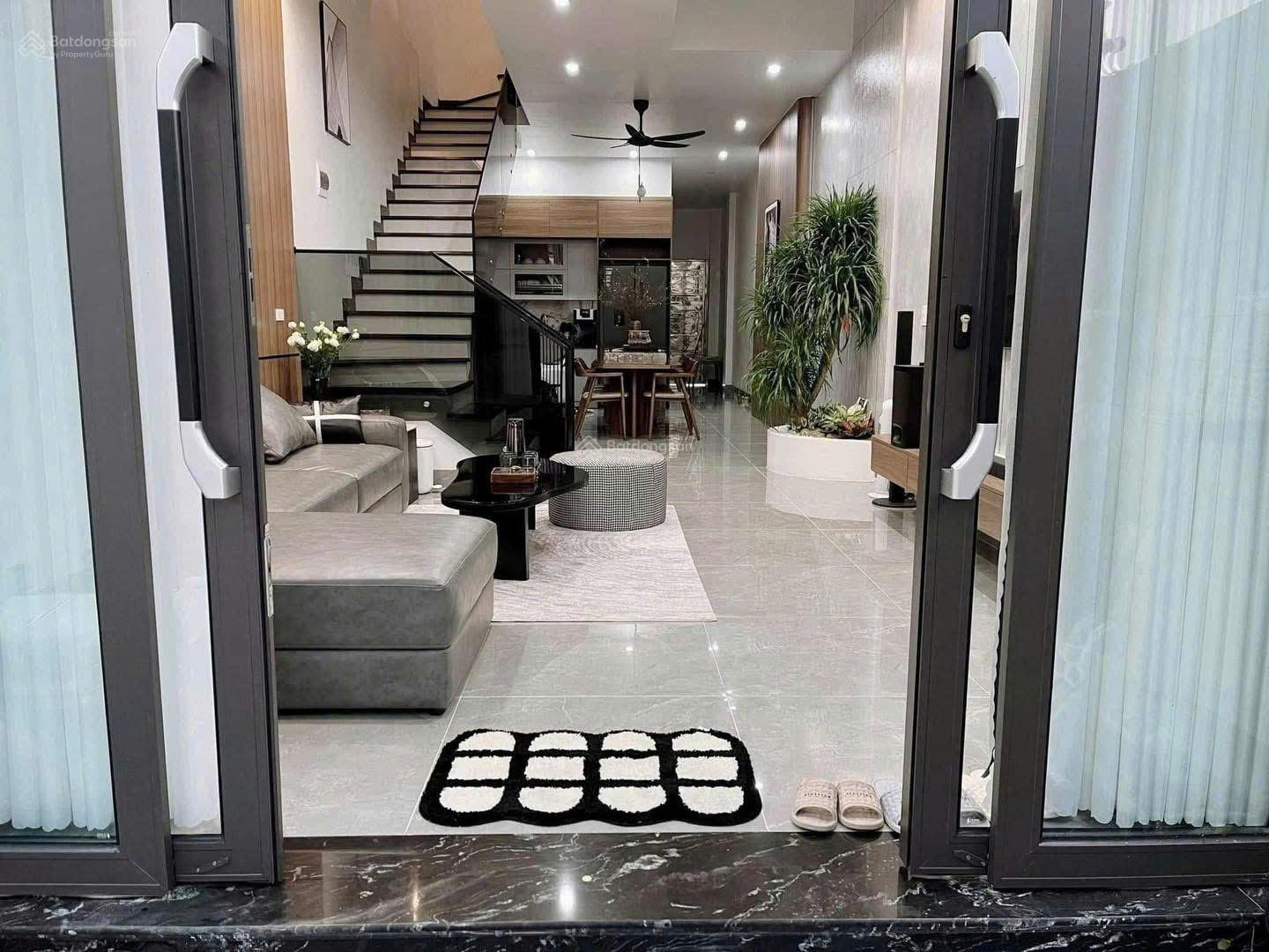 Bán nhà riêng tại Hồ Văn Cống, Tương Bình Hiệp, Thủ Dầu Một, Bình Dương, 2,2 tỷ, 150m2 Bán nhà riêng tại Hồ Văn Cống, Tương Bình Hiệp, Thủ Dầu Một, Bình Dương, 2,2 tỷ, 150m2