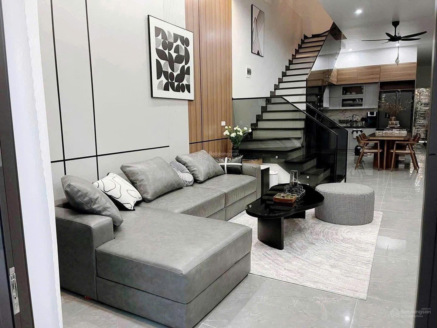 Bán nhà riêng tại Hồ Văn Cống, Tương Bình Hiệp, Thủ Dầu Một, Bình Dương, 2,2 tỷ, 150m2 Bán nhà riêng tại Hồ Văn Cống, Tương Bình Hiệp, Thủ Dầu Một, Bình Dương, 2,2 tỷ, 150m2