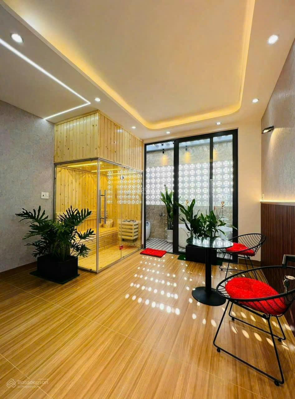 Giảm 4tỷ còn 17,6 tỷ bán căn góc 2 mặt HXT Điện Biên Phủ, Bình Thạnh 7 tầng 4,35x16m, HĐT 650tr/năm