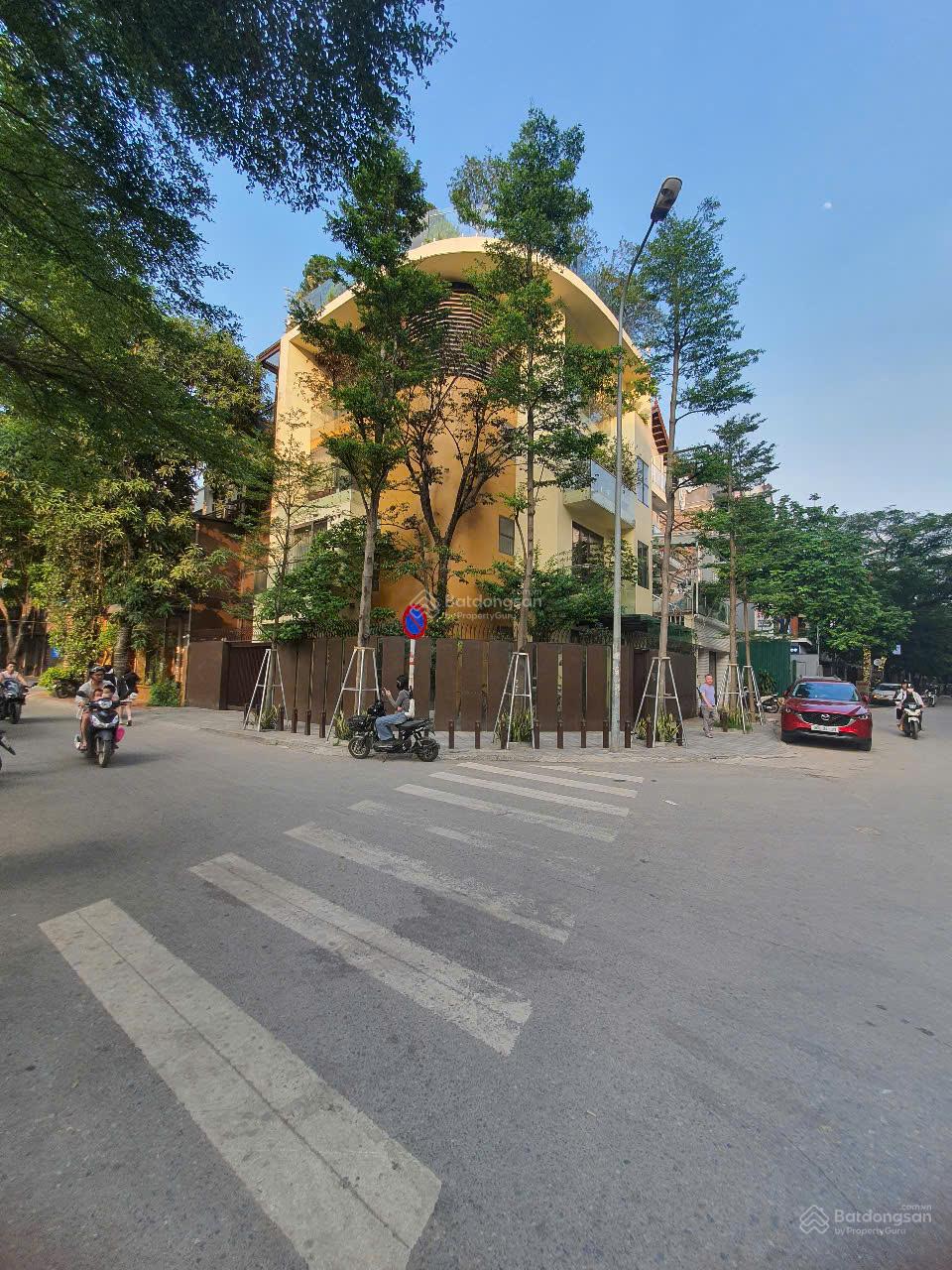 Biệt thự Làng Việt Kiều Châu Âu: Lô góc - Sống sinh thái giữa lòng Hà Đông. 189m2, 4 tầng, 49.5 tỷ