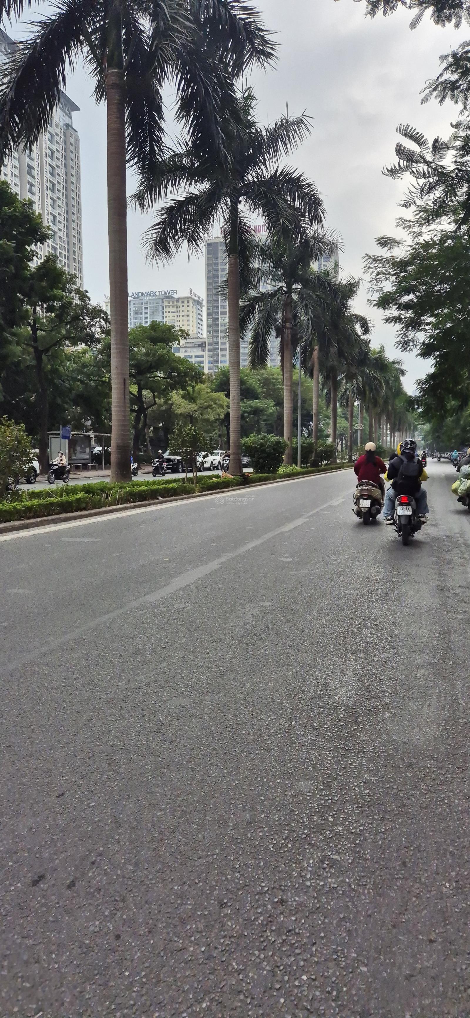 Cho thuê nhà mặt phố lê đức thọ . Dt. 90 m2 * 7 tầng có hầm . Cho thuê vp...công ty...ngân hàng . Cho thuê nhà mặt phố lê đức thọ . Dt. 90 m2 * 7 tầng có hầm . Cho thuê vp...công ty...ngân hàng .