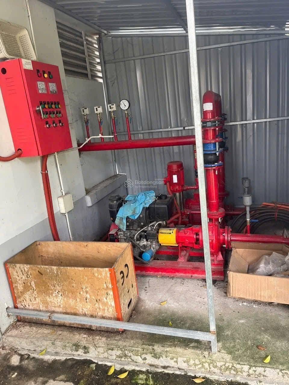 Cho thuê 3800m2 kho xưởng trong khu công nghiệp Tây Bắc