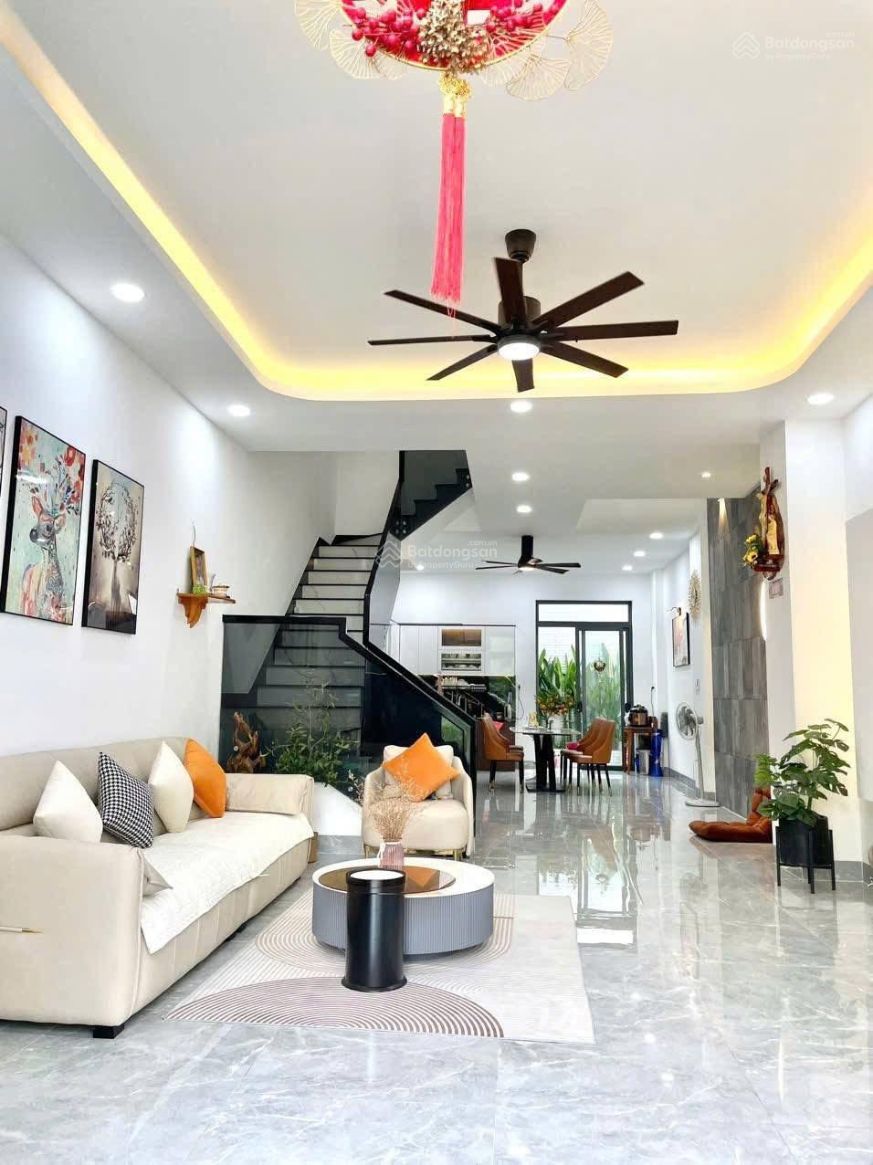 Bán nhà KDC Xuyên Á, nhà hoàn công, xây ở kiên cố, nhà cực đẹp sổ hồng chính chủ