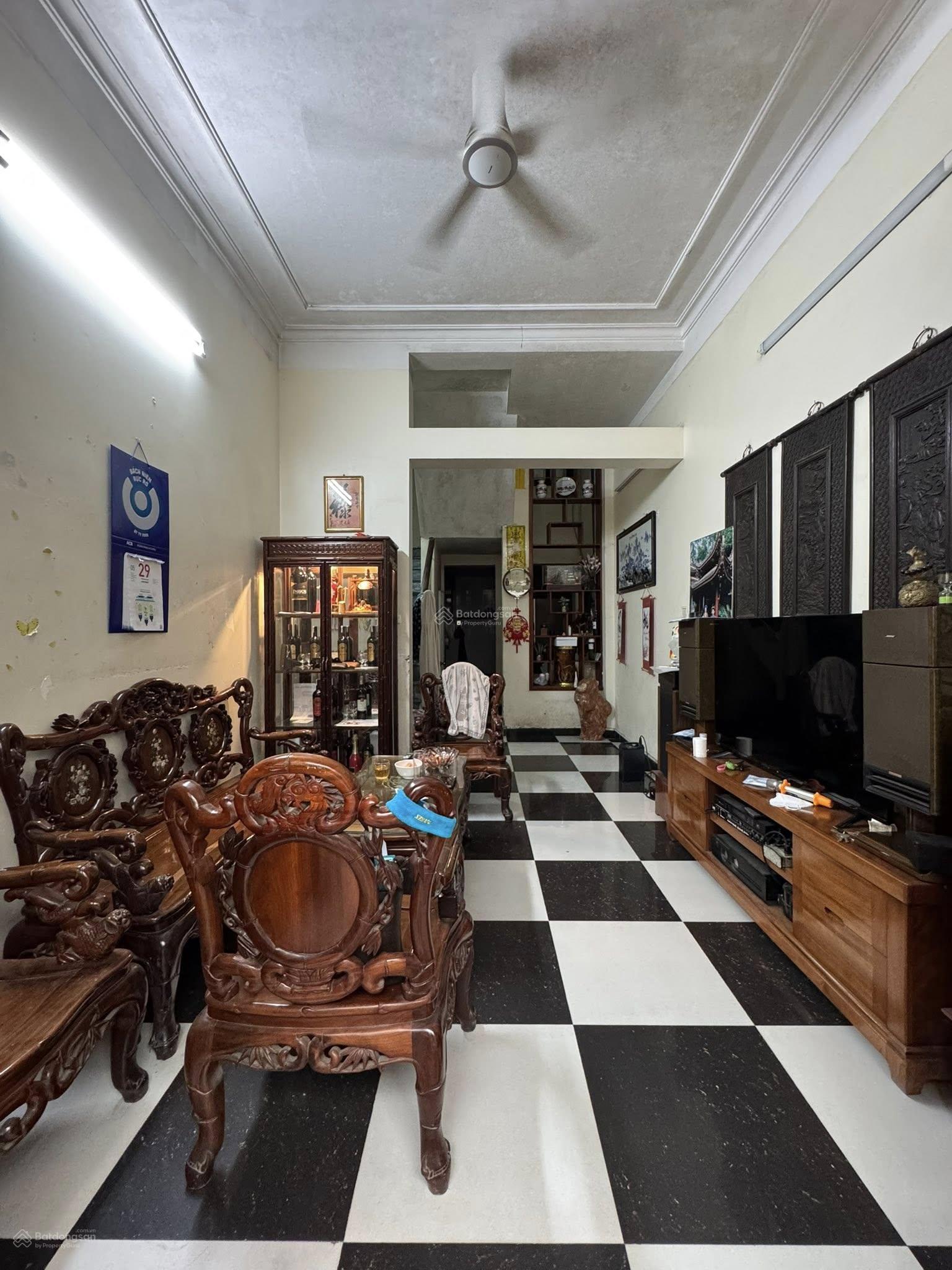 NHÀ ĐẸP KIM NGƯU Ở NGAY - Ô TÔ ĐỖ CỬA - DT 45m² x 4 TẦNG - GIÁ 10.6 TỶ.