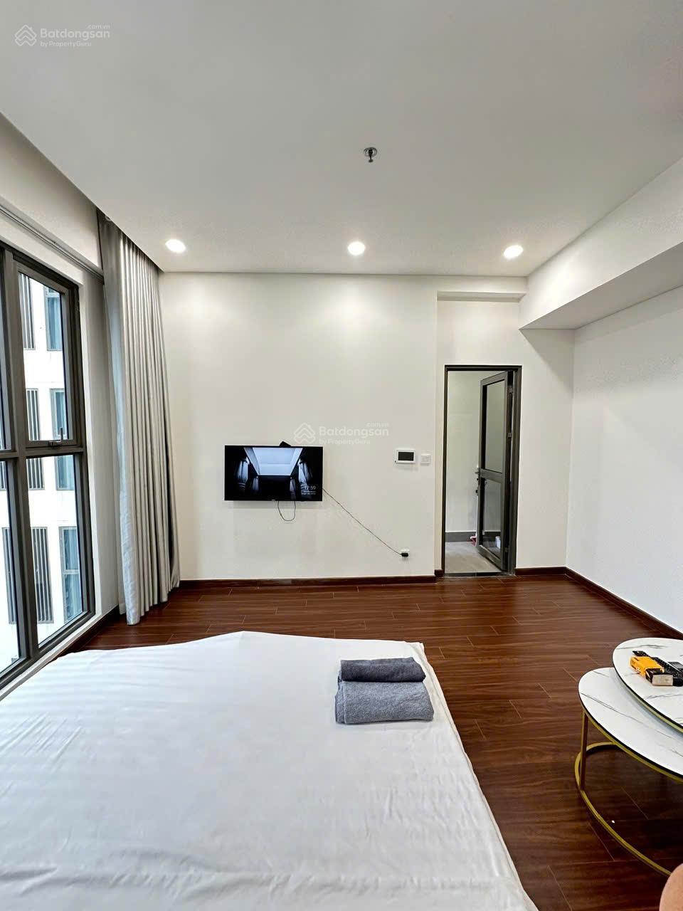 Cần bán gấp căn CC tại Masteri, VinHomes Ocean Park, nội thất như hình, giá mềm, sang tên nhanh!
