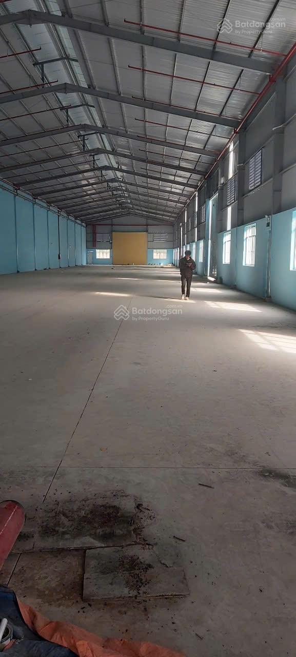 Cho thuê kho xưởng 1500m2 pháp lý đầy đủ ở Phường Uyên Hưng TP Tân Uyên Bình Dương LH: 0908 954 ***