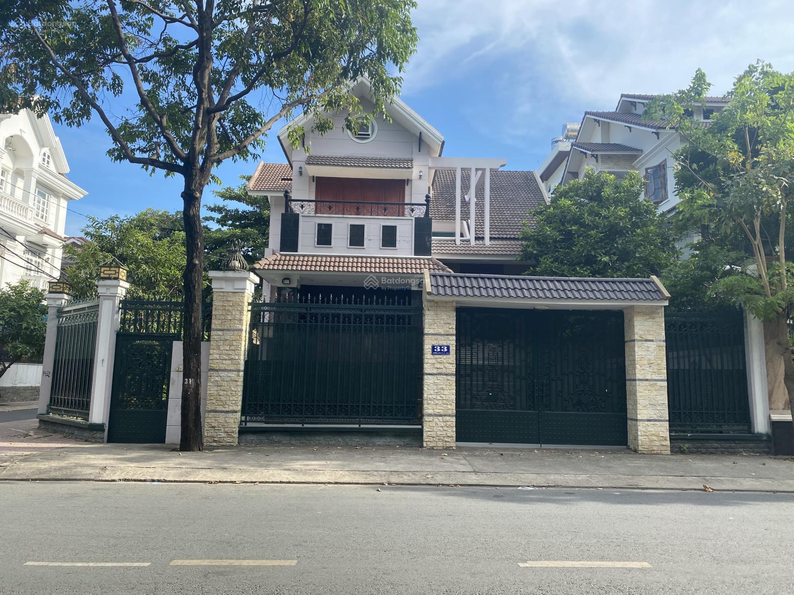 Siêu phẩm hẻm Hồng Bàng Q11 135m² giá chỉ 10.9 tỷ