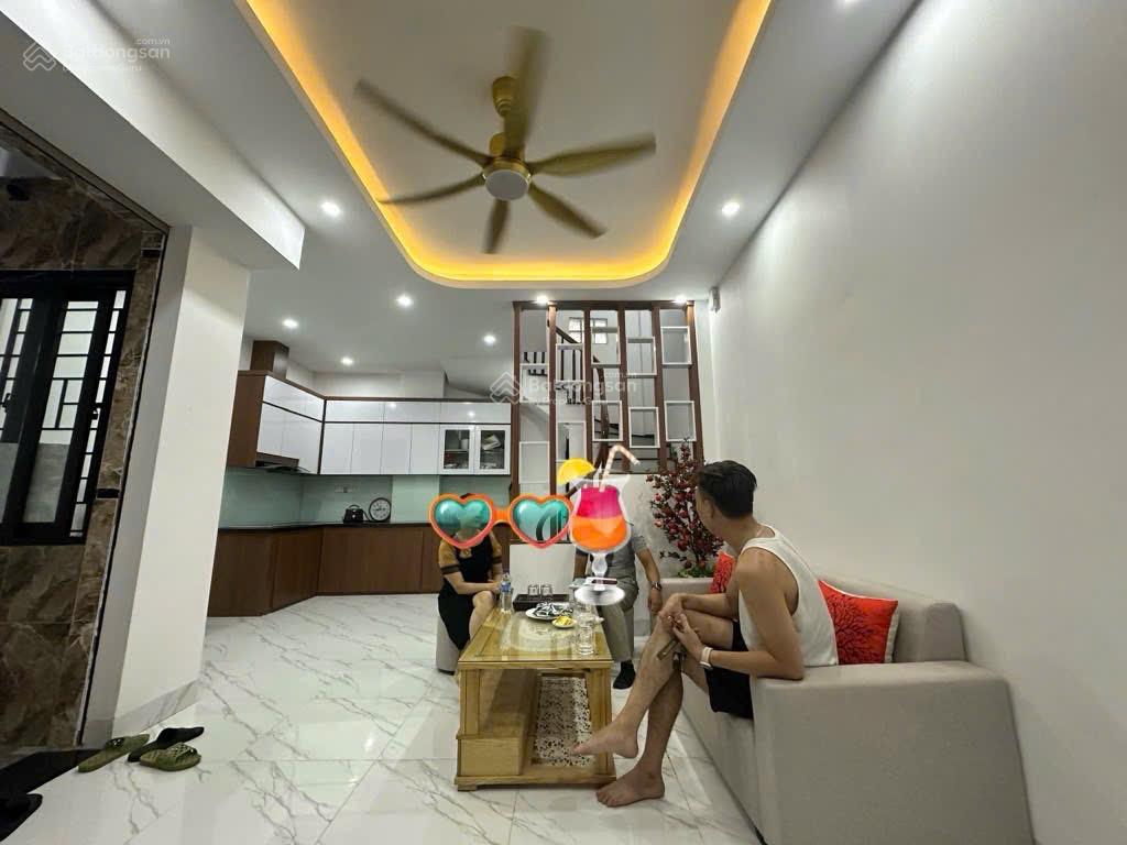 Bán nhà khu vực gần Mỹ Đình, ngã tư Trịnh Văn Bô, 1 nhà ra ô tô, hơn 5 tỷ, 35m2, 5 tầng Bán nhà khu vực gần Mỹ Đình, ngã tư Trịnh Văn Bô, 1 nhà ra ô tô, hơn 5 tỷ, 35m2, 5 tầng