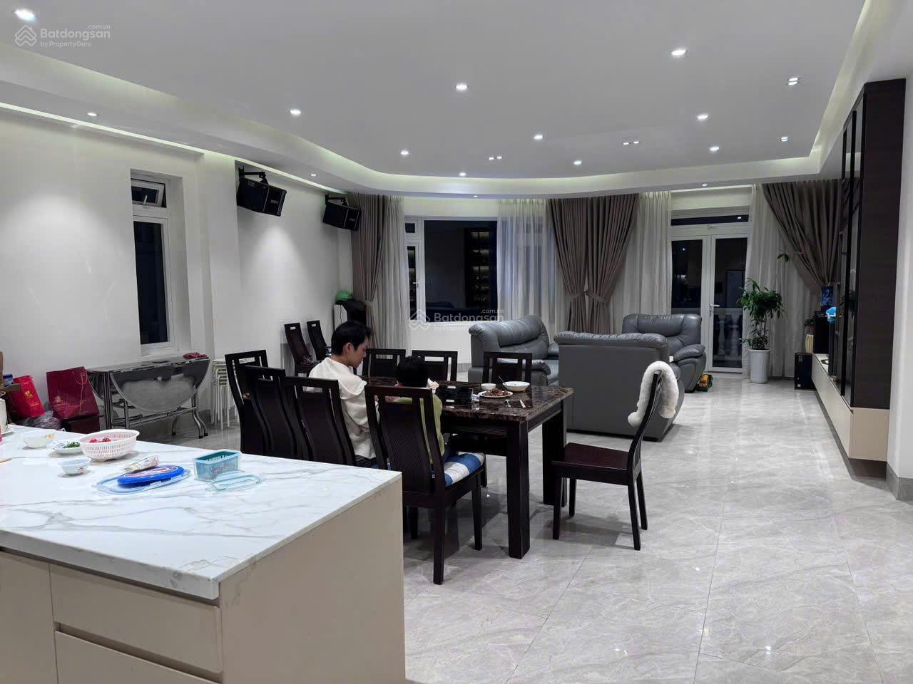 Bán nhà mới hiện đại mặt tiền Hai Bà Trưng - P6 - Đà Lạt
