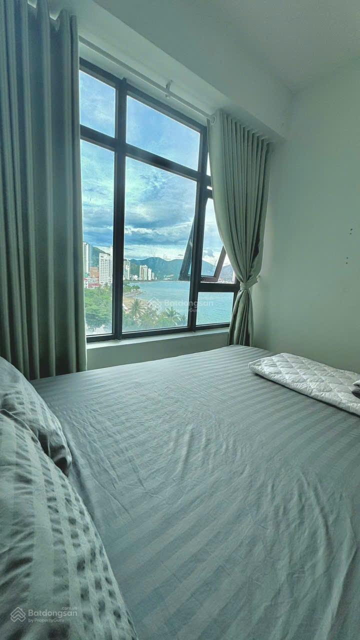Bán căn hộ 930 toà OC1B view biển đẹp