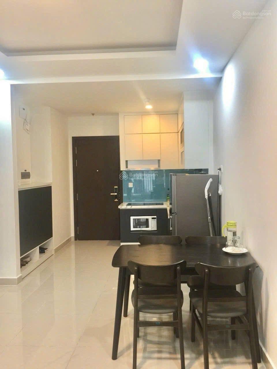 Cho thuê CC Central Garden, 12 triệu, 80m2, 2PN, 2WC, đầy đủ nội thất tại Bến Chương Dương, Q1, HCM