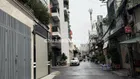 Bán nhà 3 tầng cũ dãy 10 phòng trọ ngang đẹp 5m tiện cải tạo xây mới