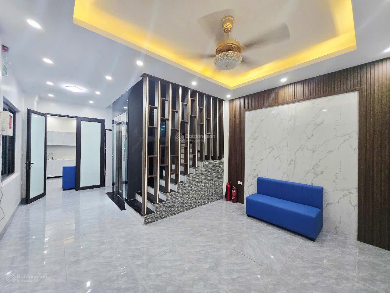 Bán nhà Lạc Thị, Ngọc Hồi, 6 tầng, đang cho thuê 12 phòng dòng tiền ổn định. DT 70m2, Giá 10.5 Tỷ