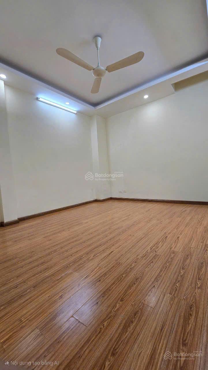 Cho thuê nhà 90m2 x 5 tầng, Ngõ phố 106 Hoàng Quốc Việt, nhà đẹp, giá thuê 30 tr/ th Cho thuê nhà 90m2 x 5 tầng, Ngõ phố 106 Hoàng Quốc Việt, nhà đẹp, giá thuê 30 tr/ th