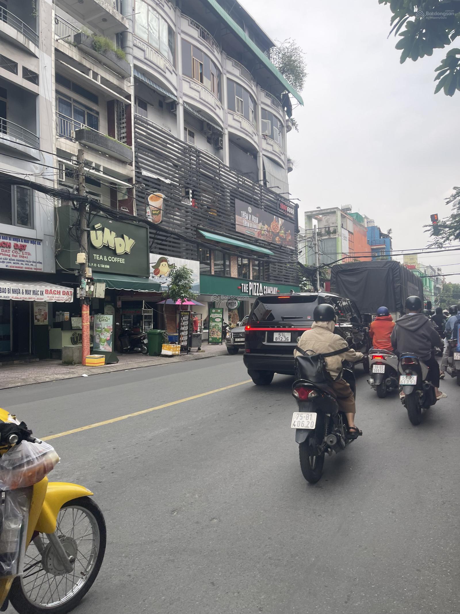 Cho thuê nhà nguyên căn mặt tiền Âu Cơ, quận Tân Bình DT 4x20m - 5 lầu. Thang máy. Giá 42tr/tháng