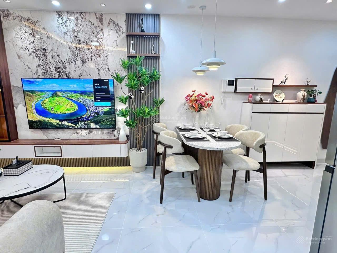 Bán căn hộ chung cư Sky Garden 3, 5,45 tỷ, 70m2, view đẹp, Quận 7, HCM