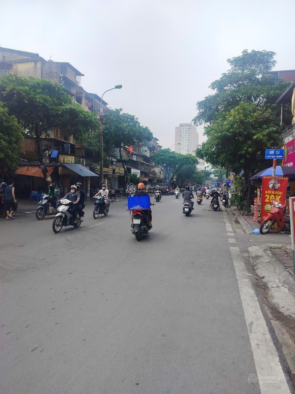 Bán đất mặt phố Thái Thịnh, quận Đống Đa - vị trí trung tâm - kinh doanh tốt - vỉa hè rộng