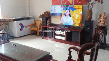 Bán căn hộ N02 số 84 phố Chùa Láng diện tích gần 100m2 thiết kế 3 phòng ngủ giá 6.2tỷ tầng 5/9 tầng