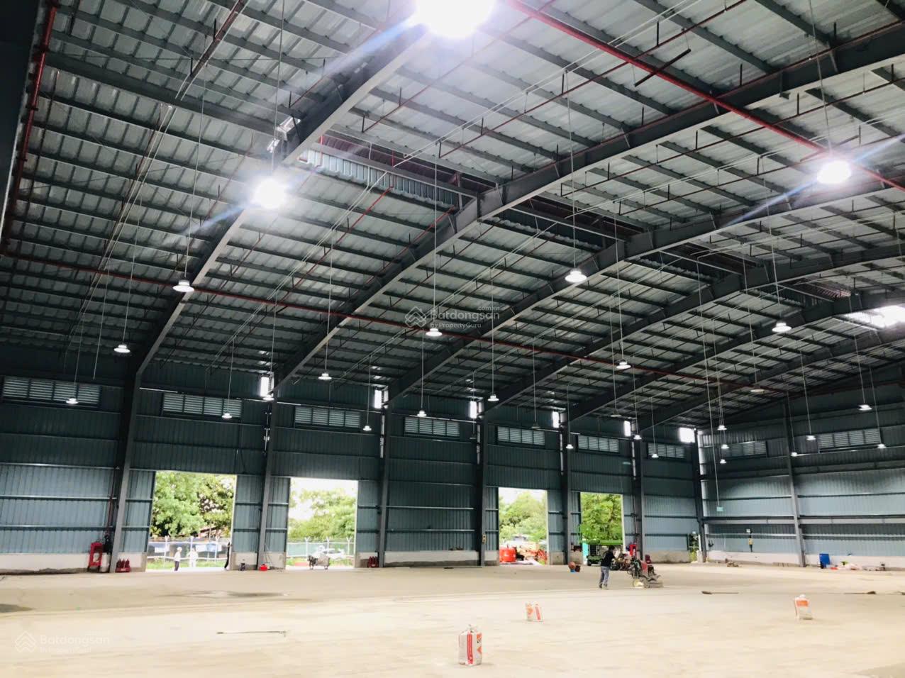 Cho thuê kho tiêu chuẩn cụm CN Sài Đồng 1000m2 Cho thuê kho tiêu chuẩn cụm CN Sài Đồng 1000m2
