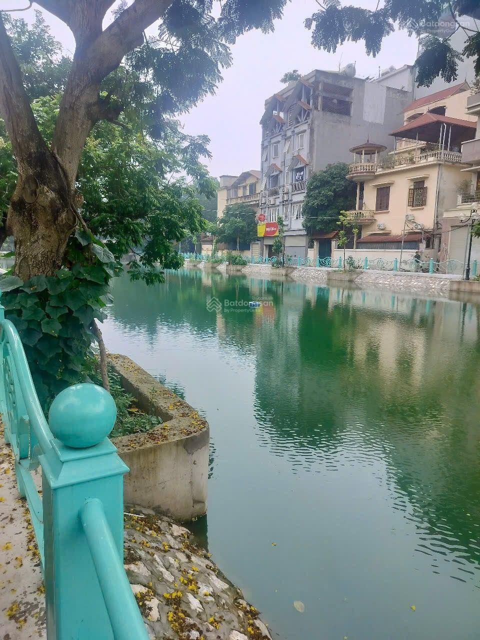BÁN ĐẤT Ở PHƯỜNG THANH XUÂN MỚI - LÔ GÓC- DIỆN TÍCH TO, MẶT TIỀN KHỦNG