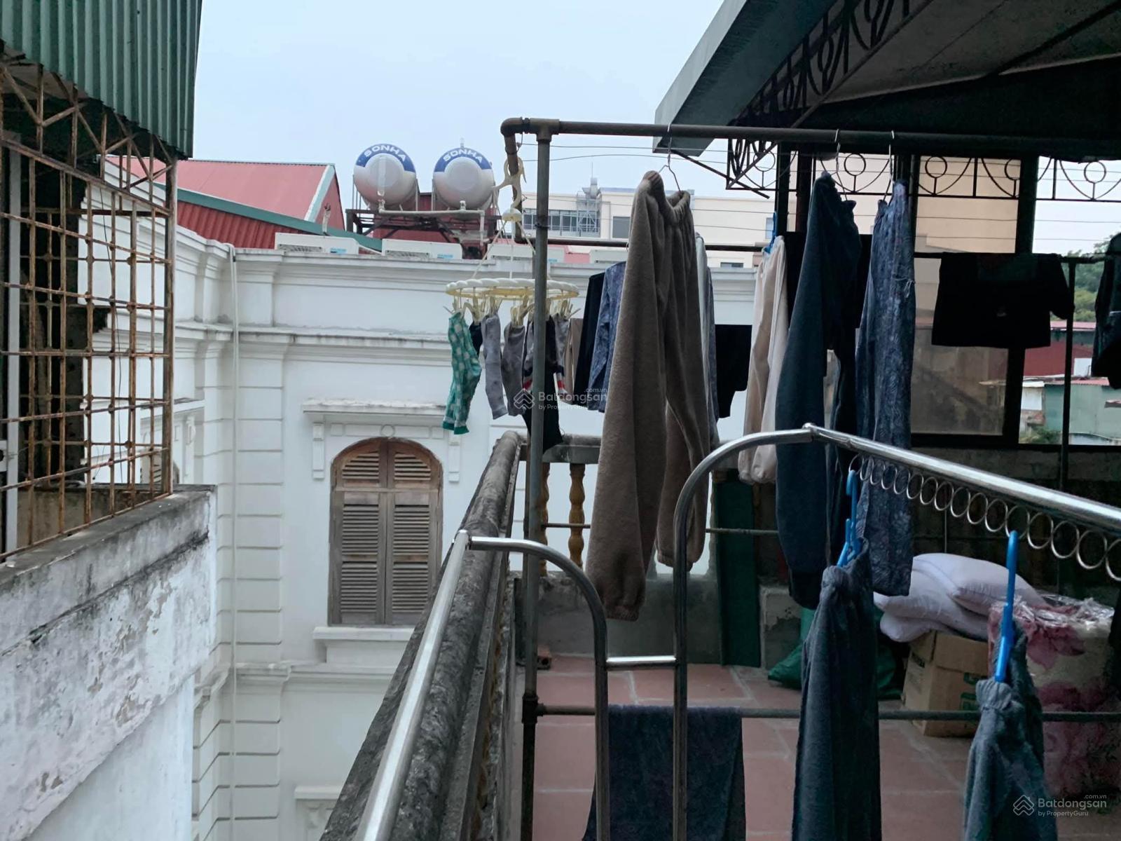 CĂN NHÀ PHỐ TRÀNG TIỀN -3 TẦNG, 135M SỬ DỤNG SẼ TẠO THƯƠNG HIỆU CHO BẠN, CƠ HỘI SẼ TÌM ĐẾN. 22,2 TỶ