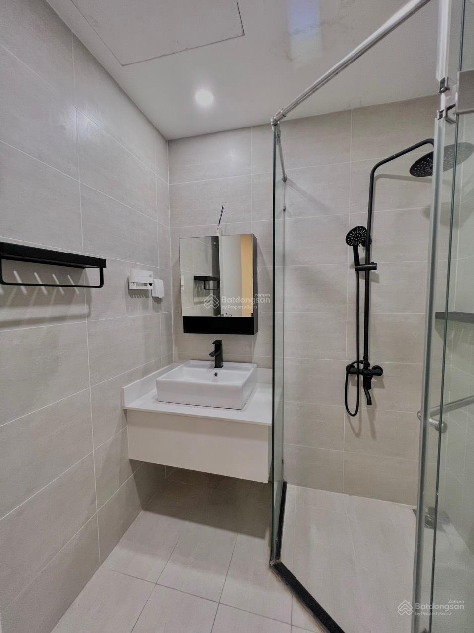 Cần cho thuê nhanh CH Oficetell Lavida Plus 38m2 full nọi thất chỉ 9tr/thang. Lh 0904 469 ***