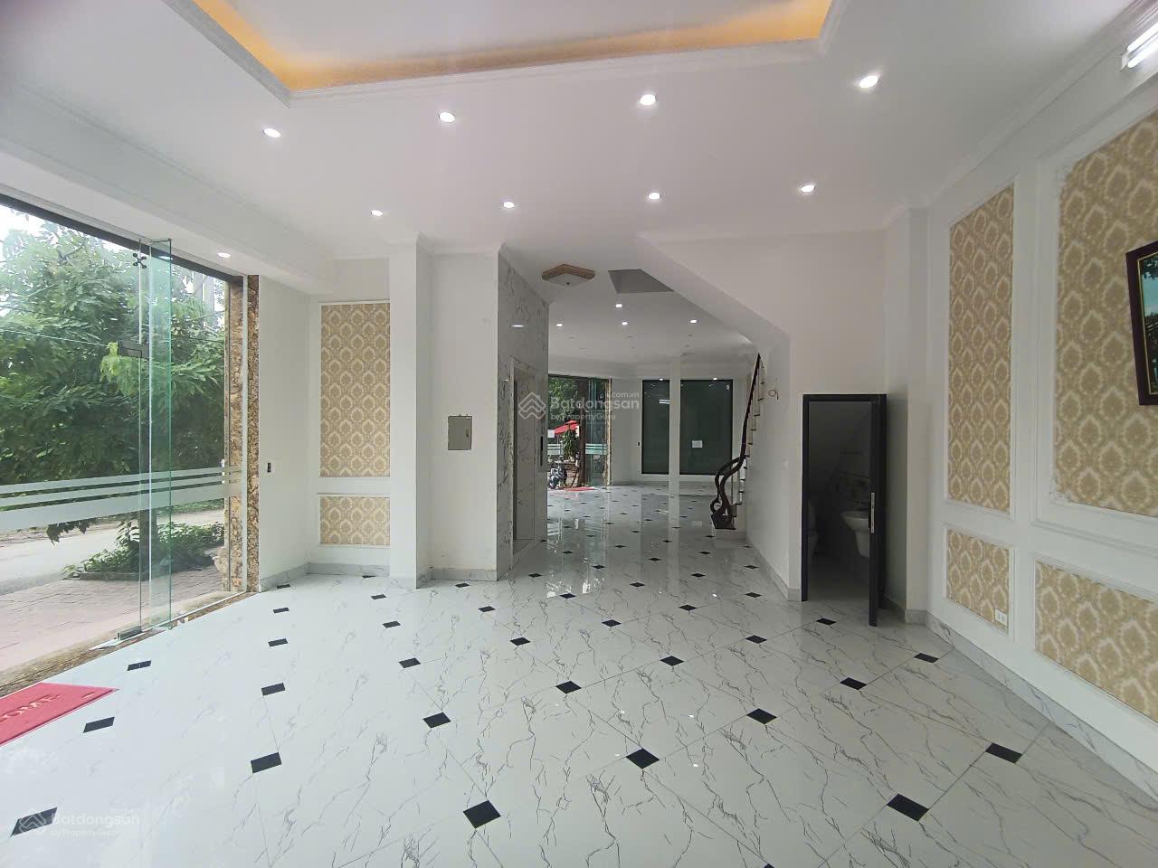 Cho thuê nhà KĐT Văn Phú, Hà Đông. DT 110m2, 4 tầng, lô góc, full điều hoà, thang máy, giá 38tr/th Cho thuê nhà KĐT Văn Phú, Hà Đông. DT 110m2, 4 tầng, lô góc, full điều hoà, thang máy, giá 38tr/th