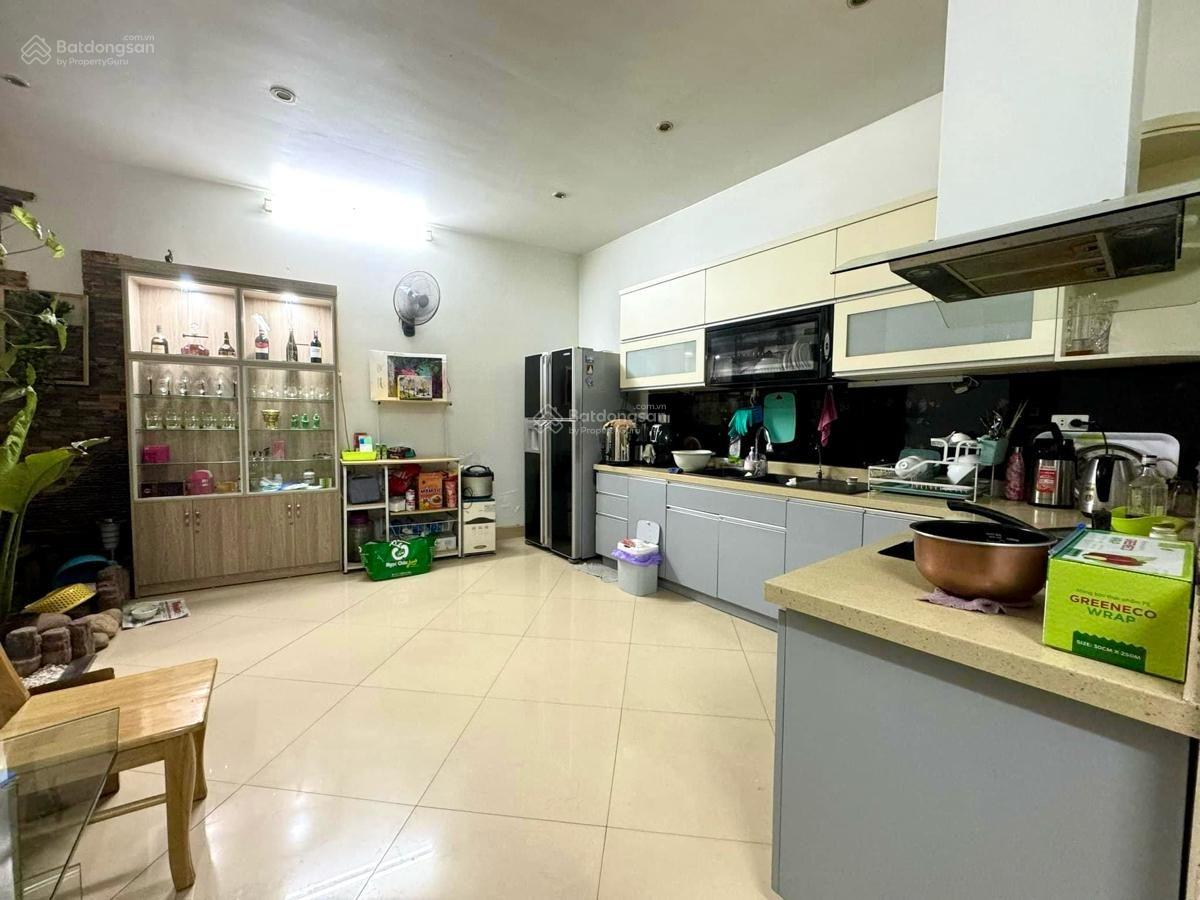 Nhà đẹp phân lô Kim Đồng gara ô tô thang máy chờ giá chỉ 22 tỷ phố Kim Đồng 78m2, 5 tầng MT 6m